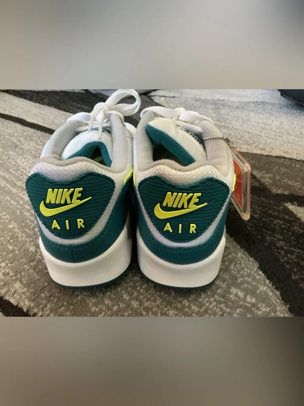 Size 10 - Nike Air Max III 90 Spruce Lime CZ2908 100